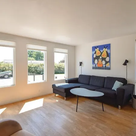 Feriehus Two-bedroom Holiday In Juelsminde